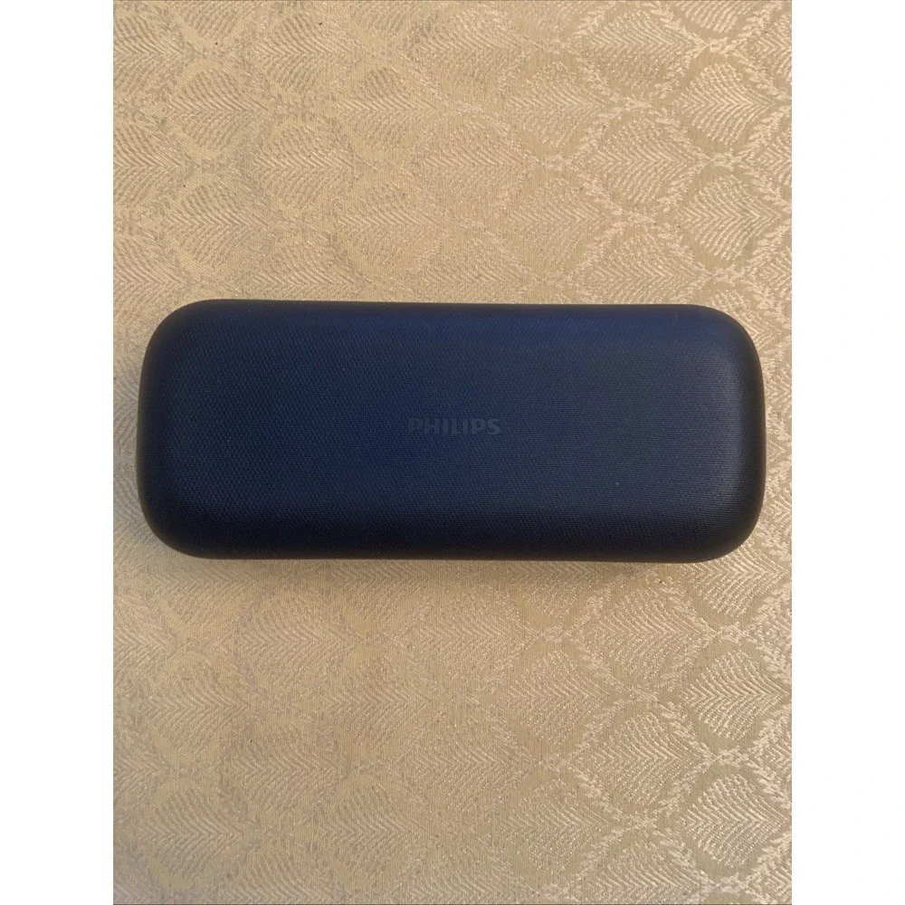 Philips Norelco OneBlade Travel Case fits QP27XX, QP28XX, and QP6XXX Handles